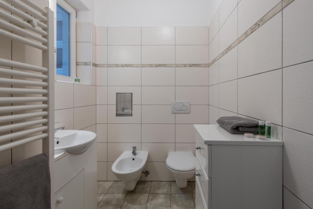 Apartman Carolinum Apartment Prague Luaran gambar